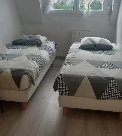 Lumineux Et Fonctionnel En Bord De